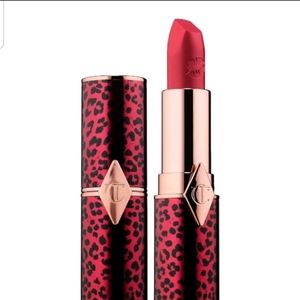 Charlotte Tilbury Hot Lips Lipstick 2 Patsy Red